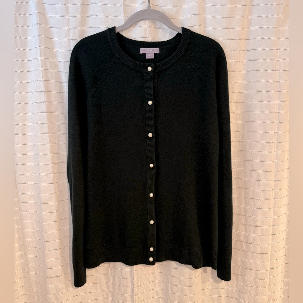Laura Scott Classic Black Cardigan Sweater Size Medium